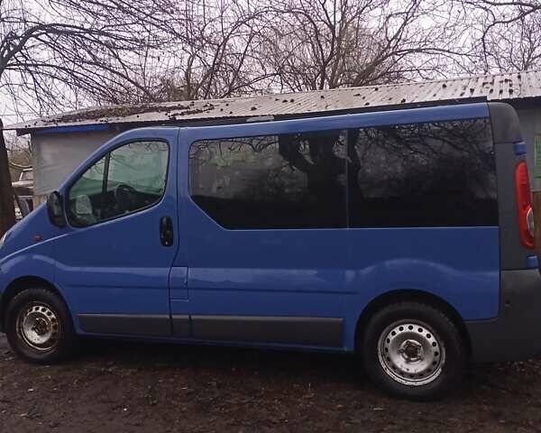 Синий Опель Виваро, объемом двигателя 1.9 л и пробегом 260 тыс. км за 8500 $, фото 3 на Automoto.ua