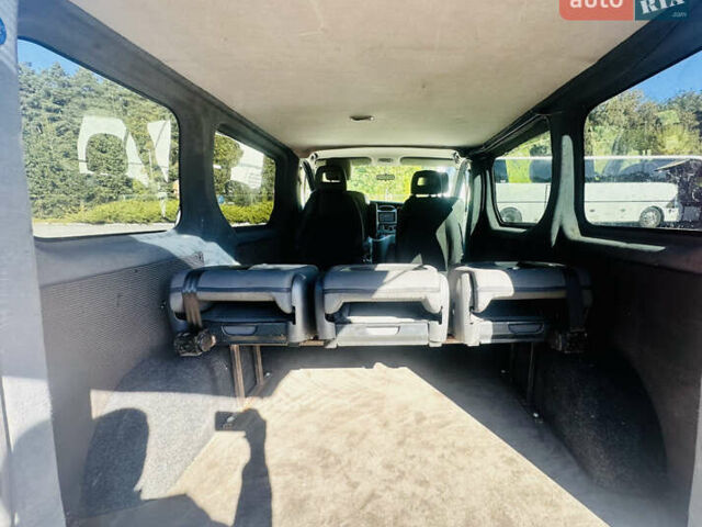 Синій Опель Віваро, об'ємом двигуна 2 л та пробігом 355 тис. км за 7950 $, фото 22 на Automoto.ua