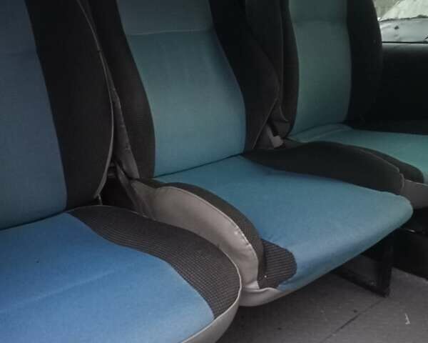 Синий Опель Виваро, объемом двигателя 1.9 л и пробегом 260 тыс. км за 8500 $, фото 11 на Automoto.ua