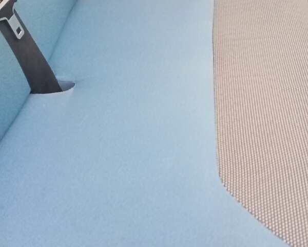 Синий Опель Виваро, объемом двигателя 1.9 л и пробегом 260 тыс. км за 8500 $, фото 21 на Automoto.ua