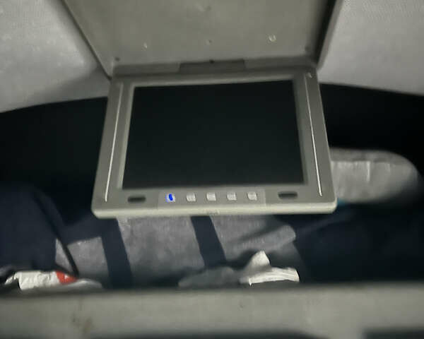 Синій Опель Віваро, об'ємом двигуна 2 л та пробігом 495 тис. км за 8700 $, фото 8 на Automoto.ua