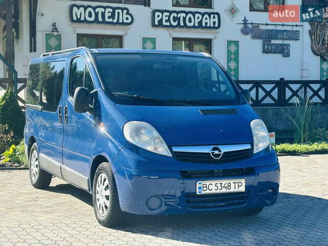 Синій Опель Віваро, об'ємом двигуна 2 л та пробігом 355 тис. км за 7950 $, фото 1 на Automoto.ua