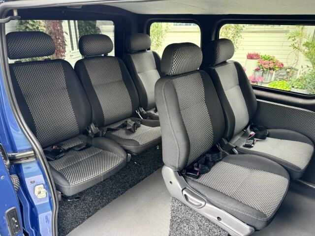 Синій Опель Віваро, об'ємом двигуна 2 л та пробігом 185 тис. км за 10500 $, фото 20 на Automoto.ua