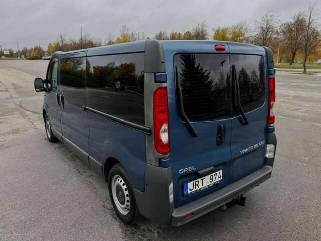 Синій Опель Віваро, об'ємом двигуна 2.5 л та пробігом 295 тис. км за 7000 $, фото 3 на Automoto.ua