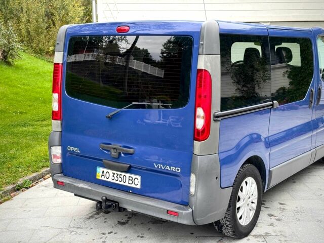 Синій Опель Віваро, об'ємом двигуна 2 л та пробігом 185 тис. км за 10500 $, фото 7 на Automoto.ua