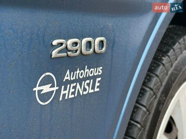 Синій Опель Віваро, об'ємом двигуна 2 л та пробігом 250 тис. км за 12500 $, фото 17 на Automoto.ua