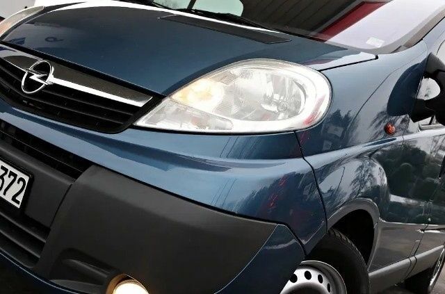 Синий Опель Виваро, объемом двигателя 2 л и пробегом 258 тыс. км за 7200 $, фото 7 на Automoto.ua