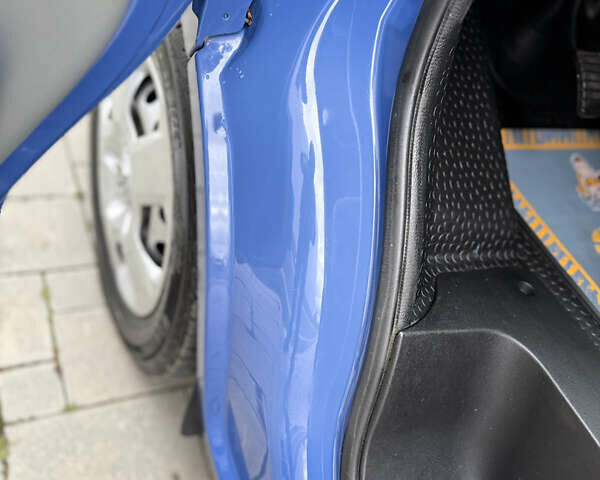 Синий Опель Виваро, объемом двигателя 2 л и пробегом 305 тыс. км за 10999 $, фото 16 на Automoto.ua