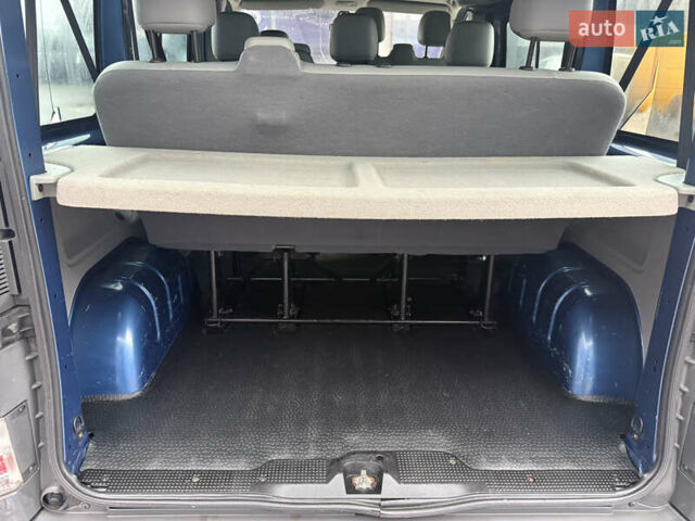 Синій Опель Віваро, об'ємом двигуна 2 л та пробігом 250 тис. км за 11350 $, фото 30 на Automoto.ua