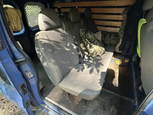 Синій Опель Віваро, об'ємом двигуна 2.5 л та пробігом 206 тис. км за 4200 $, фото 1 на Automoto.ua