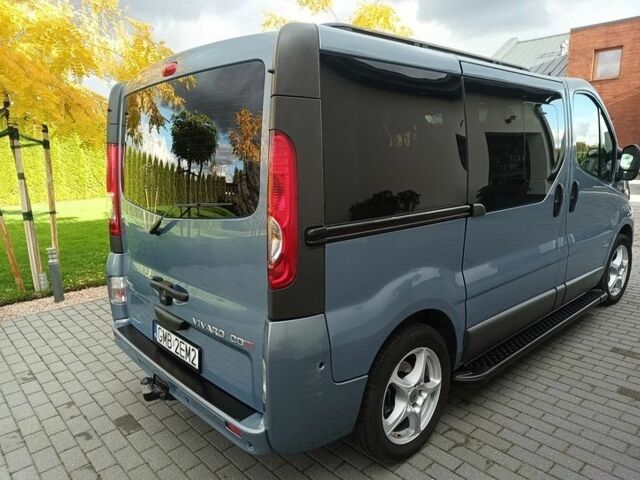 Синий Опель Виваро, объемом двигателя 2 л и пробегом 215 тыс. км за 7800 $, фото 7 на Automoto.ua