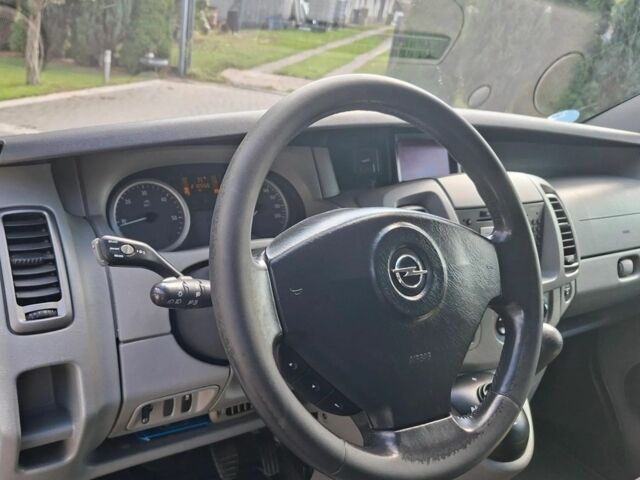 Синий Опель Виваро, объемом двигателя 2 л и пробегом 209 тыс. км за 8700 $, фото 13 на Automoto.ua