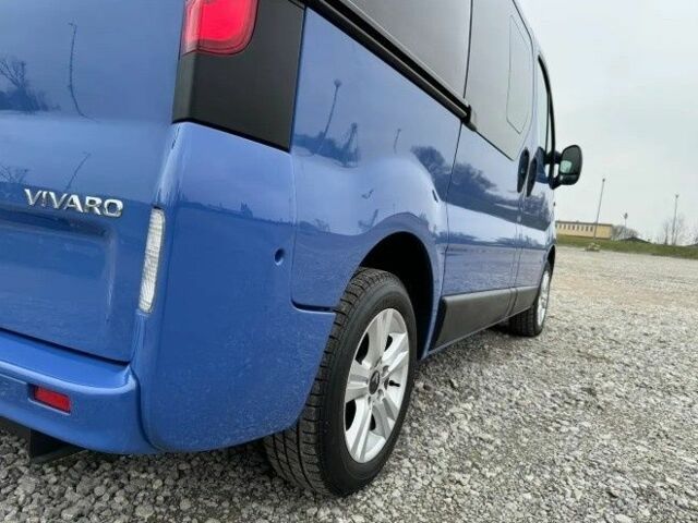Синій Опель Віваро, об'ємом двигуна 2 л та пробігом 196 тис. км за 7800 $, фото 3 на Automoto.ua