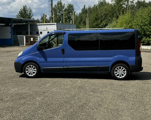 Синій Опель Віваро, об'ємом двигуна 2 л та пробігом 424 тис. км за 9950 $, фото 7 на Automoto.ua