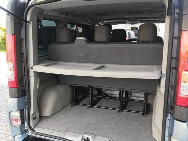 Синій Опель Віваро, об'ємом двигуна 2 л та пробігом 215 тис. км за 11050 $, фото 18 на Automoto.ua