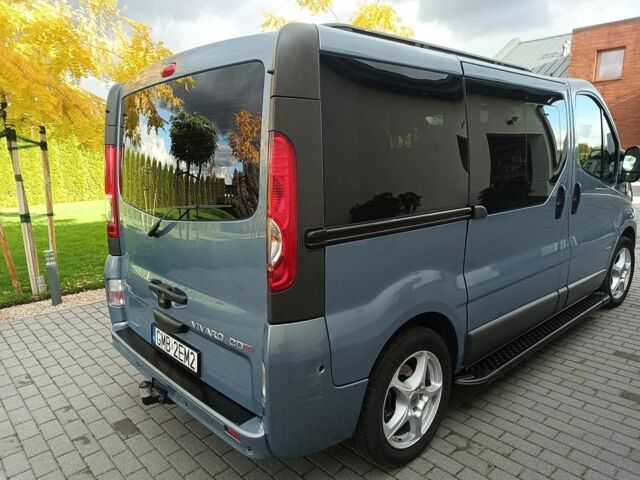 Синій Опель Віваро, об'ємом двигуна 2 л та пробігом 215 тис. км за 11050 $, фото 6 на Automoto.ua