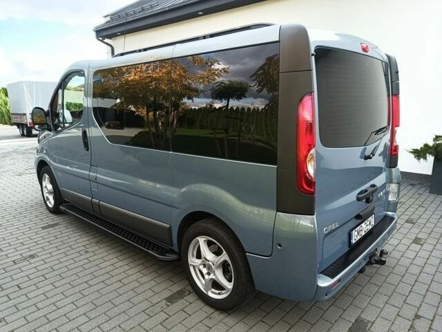 Синий Опель Виваро, объемом двигателя 2 л и пробегом 215 тыс. км за 7800 $, фото 1 на Automoto.ua