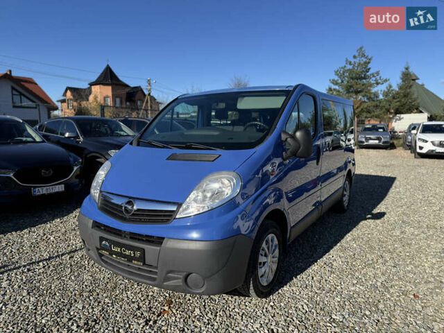 Опель Віваро 2011 у Івано-Франківську на Automoto.ua Синій Опель Віваро, об'ємом двигуна 2 л та пробігом 96 тис. км за 13400 $, фото 4 на Automoto.ua