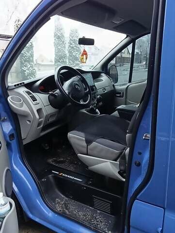 Синій Опель Віваро, об'ємом двигуна 2 л та пробігом 211 тис. км за 13500 $, фото 8 на Automoto.ua