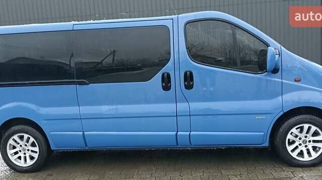 Синій Опель Віваро, об'ємом двигуна 2 л та пробігом 211 тис. км за 13500 $, фото 3 на Automoto.ua