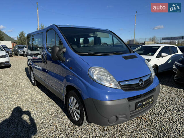 Опель Віваро 2011 у Івано-Франківську на Automoto.ua Синій Опель Віваро, об'ємом двигуна 2 л та пробігом 96 тис. км за 13400 $, фото 1 на Automoto.ua