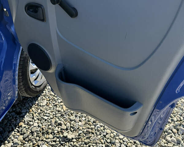 Опель Віваро 2011 у Івано-Франківську на Automoto.ua Синій Опель Віваро, об'ємом двигуна 2 л та пробігом 96 тис. км за 13400 $, фото 20 на Automoto.ua