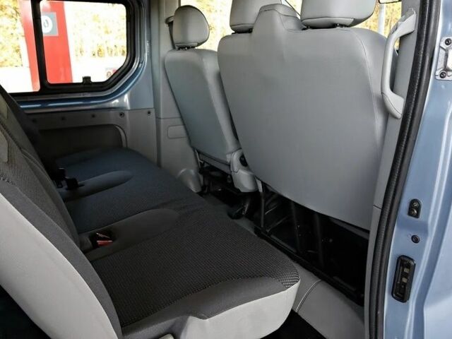 Синий Опель Виваро, объемом двигателя 2 л и пробегом 175 тыс. км за 7800 $, фото 16 на Automoto.ua