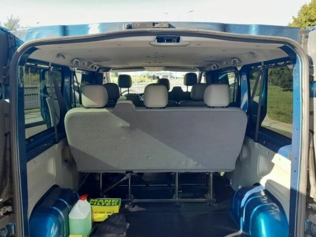 Синий Опель Виваро, объемом двигателя 1.6 л и пробегом 220 тыс. км за 8600 $, фото 22 на Automoto.ua