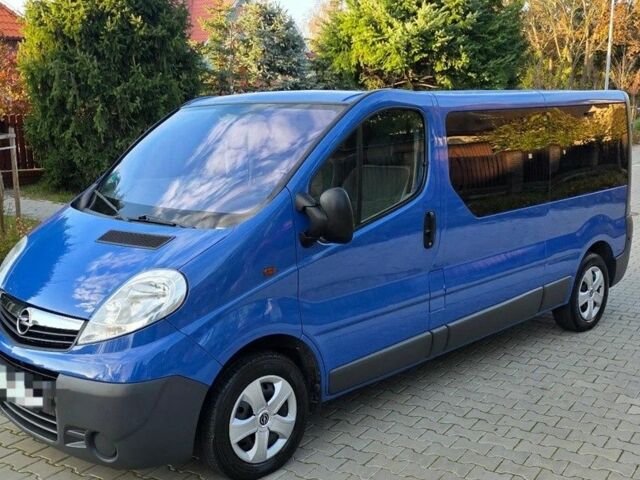 Синий Опель Виваро, объемом двигателя 2 л и пробегом 245 тыс. км за 8200 $, фото 6 на Automoto.ua
