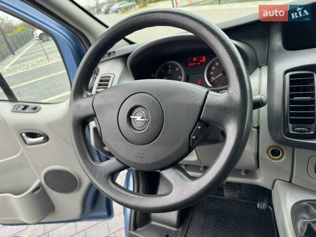 Синий Опель Виваро, объемом двигателя 2 л и пробегом 243 тыс. км за 14990 $, фото 32 на Automoto.ua