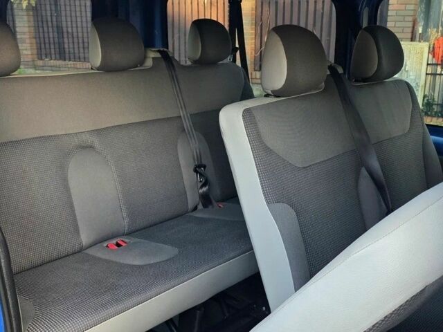 Синий Опель Виваро, объемом двигателя 2 л и пробегом 244 тыс. км за 7700 $, фото 15 на Automoto.ua