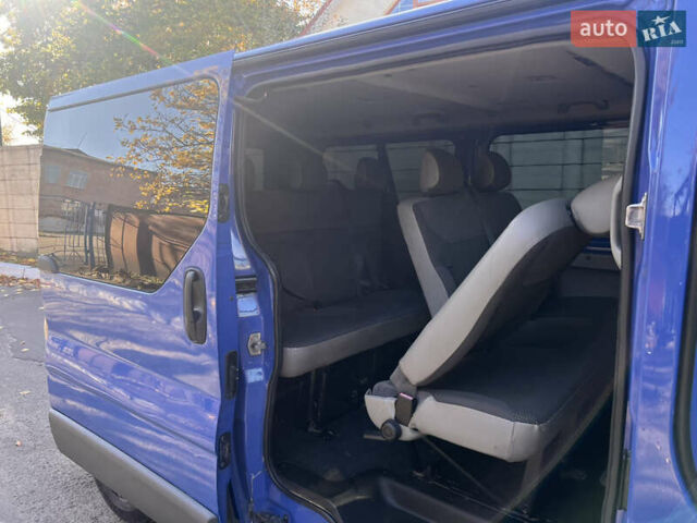 Синий Опель Виваро, объемом двигателя 2 л и пробегом 280 тыс. км за 14000 $, фото 26 на Automoto.ua