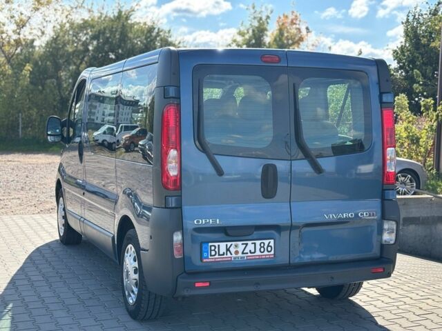 Синий Опель Виваро, объемом двигателя 2 л и пробегом 223 тыс. км за 8900 $, фото 2 на Automoto.ua