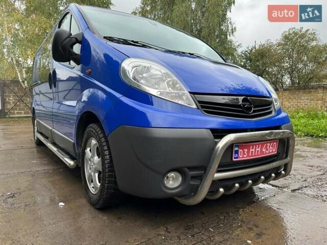 Синий Опель Виваро, объемом двигателя 2 л и пробегом 252 тыс. км за 14950 $, фото 6 на Automoto.ua