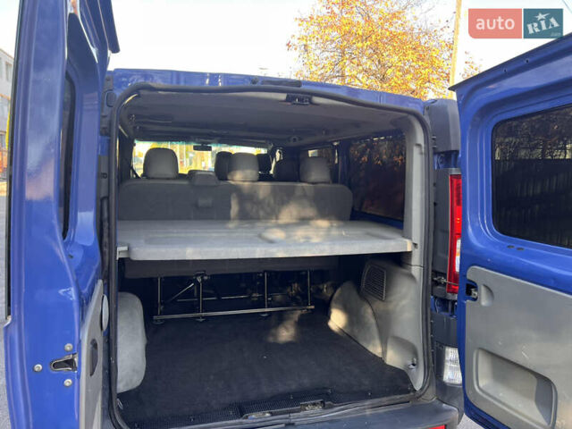 Синий Опель Виваро, объемом двигателя 2 л и пробегом 280 тыс. км за 14000 $, фото 31 на Automoto.ua