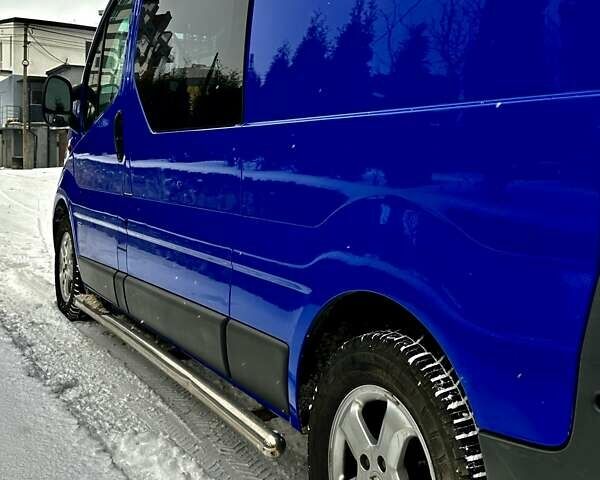 Синий Опель Виваро, объемом двигателя 2 л и пробегом 253 тыс. км за 14999 $, фото 15 на Automoto.ua
