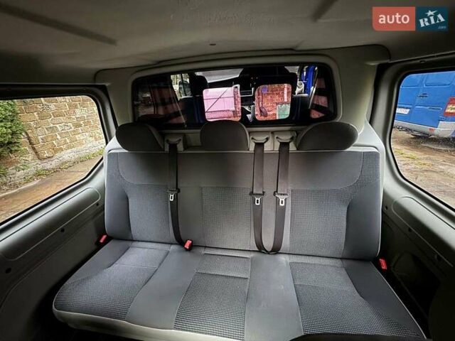 Синий Опель Виваро, объемом двигателя 2 л и пробегом 252 тыс. км за 14950 $, фото 40 на Automoto.ua