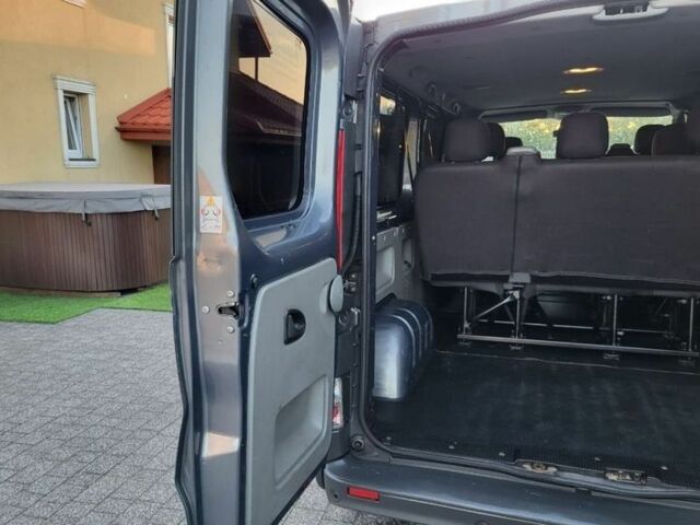 Синій Опель Віваро, об'ємом двигуна 2 л та пробігом 245 тис. км за 5700 $, фото 17 на Automoto.ua
