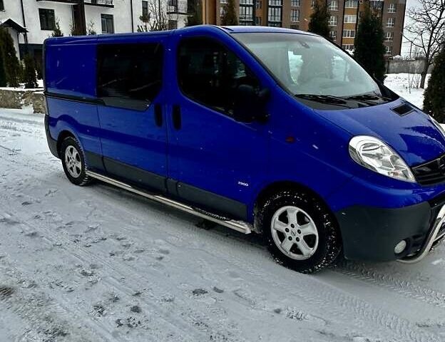 Синий Опель Виваро, объемом двигателя 2 л и пробегом 253 тыс. км за 14999 $, фото 13 на Automoto.ua