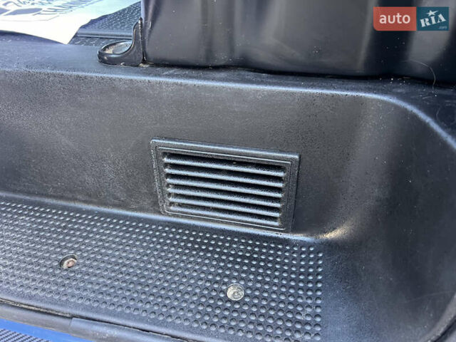 Синий Опель Виваро, объемом двигателя 2 л и пробегом 281 тыс. км за 13900 $, фото 19 на Automoto.ua