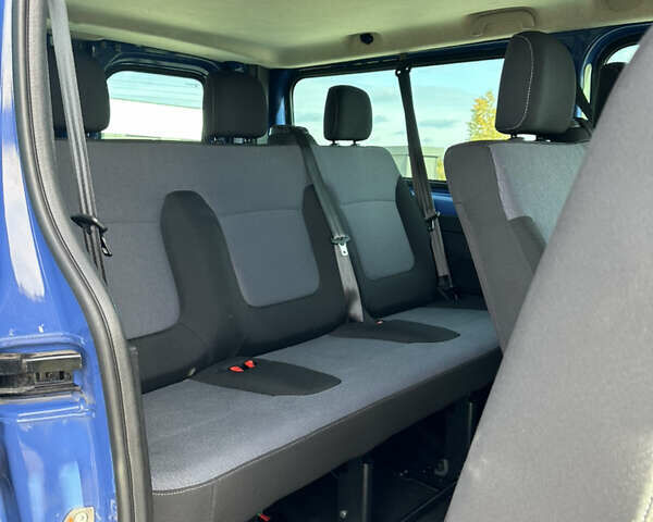 Синий Опель Виваро, объемом двигателя 1.6 л и пробегом 143 тыс. км за 16499 $, фото 15 на Automoto.ua