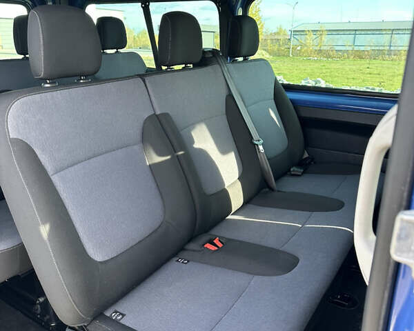 Синий Опель Виваро, объемом двигателя 1.6 л и пробегом 143 тыс. км за 16499 $, фото 17 на Automoto.ua