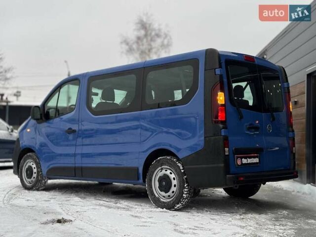 Синій Опель Віваро, об'ємом двигуна 1.6 л та пробігом 220 тис. км за 15900 $, фото 4 на Automoto.ua