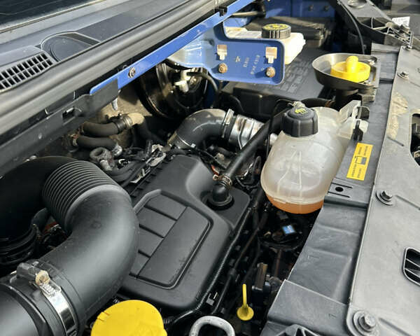 Синий Опель Виваро, объемом двигателя 1.6 л и пробегом 143 тыс. км за 16499 $, фото 45 на Automoto.ua