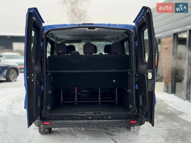 Синій Опель Віваро, об'ємом двигуна 1.6 л та пробігом 220 тис. км за 15900 $, фото 9 на Automoto.ua