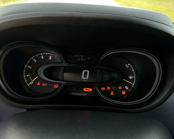 Синий Опель Виваро, объемом двигателя 1.6 л и пробегом 143 тыс. км за 16499 $, фото 41 на Automoto.ua