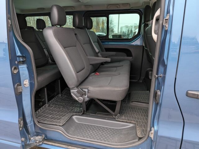 Синий Опель Виваро, объемом двигателя 1.6 л и пробегом 227 тыс. км за 18500 $, фото 10 на Automoto.ua