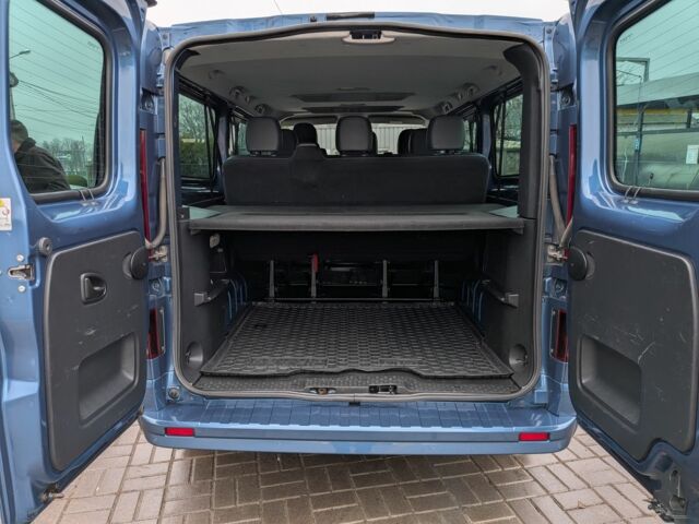 Синий Опель Виваро, объемом двигателя 1.6 л и пробегом 227 тыс. км за 18500 $, фото 14 на Automoto.ua