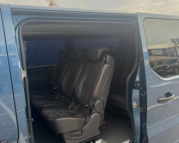 Синий Опель Виваро, объемом двигателя 1.6 л и пробегом 280 тыс. км за 17300 $, фото 16 на Automoto.ua