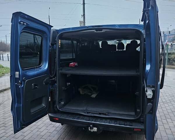 Синий Опель Виваро, объемом двигателя 1.6 л и пробегом 206 тыс. км за 23828 $, фото 15 на Automoto.ua